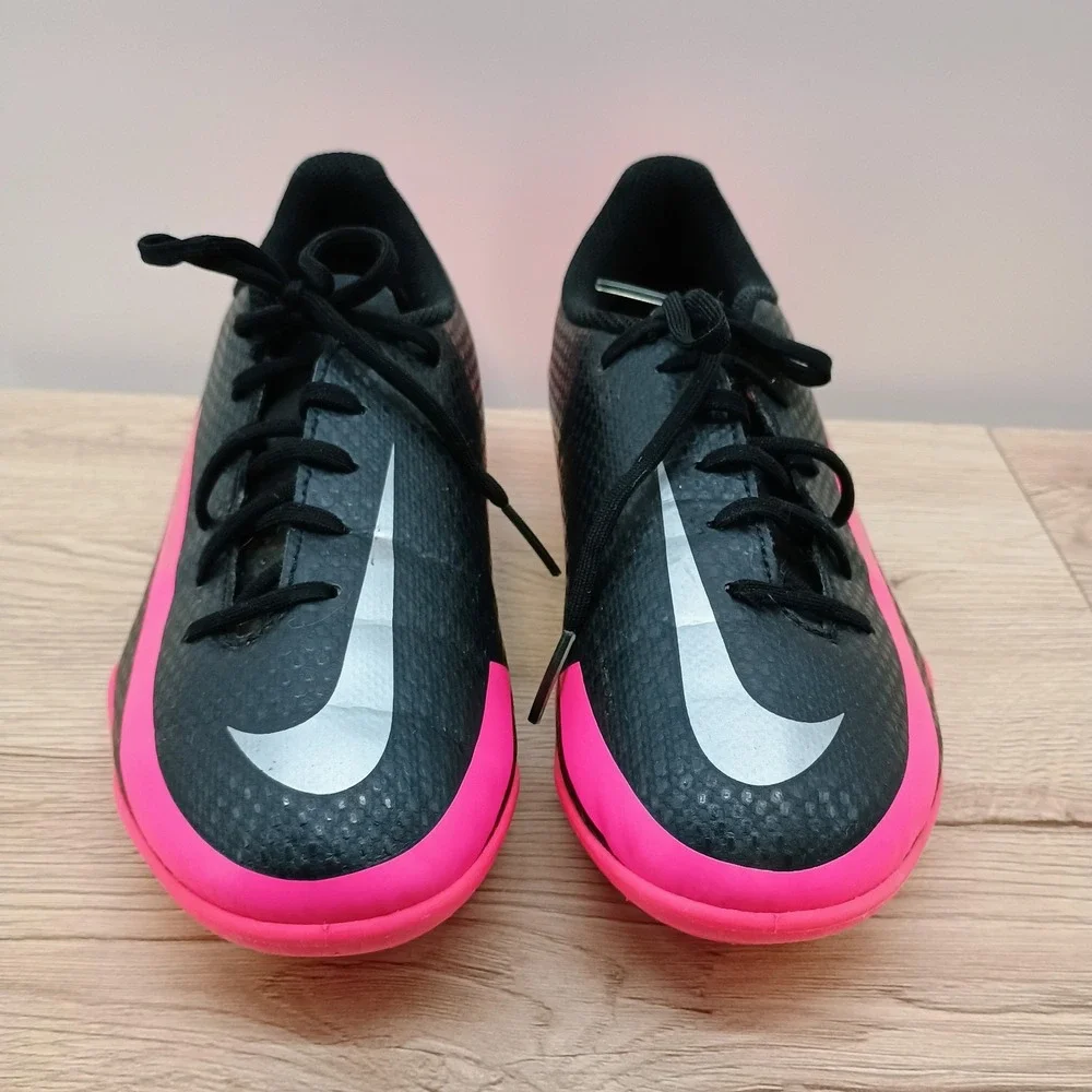 Nike brand style